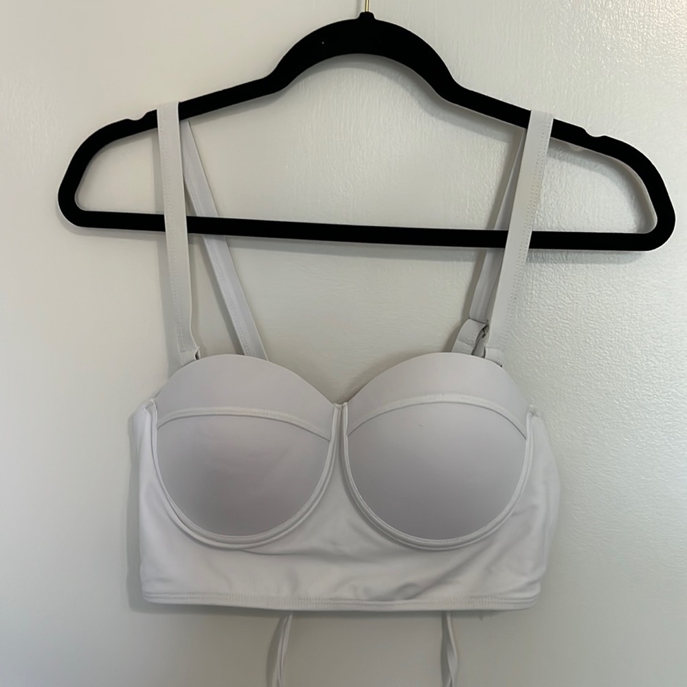 Cute white bikini top